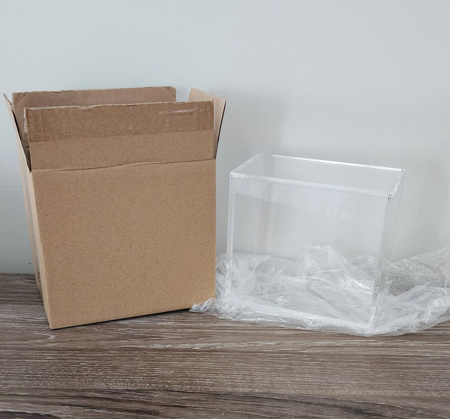 English Booster Box Acrylic Case